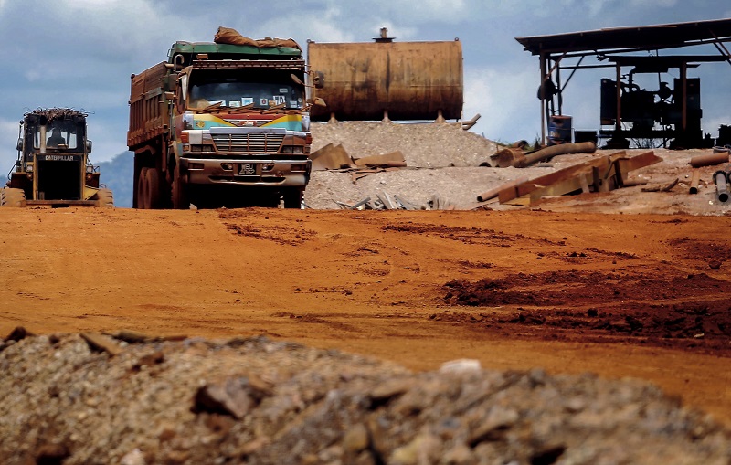 Bauxite mining in Felda Bukit Sagu, Kuantan. The health of Kuantan folk is suffering as a result of the rampant mining in the state. – The Malaysian Insider pic by Afif Abd Halim, December 19, 2015.