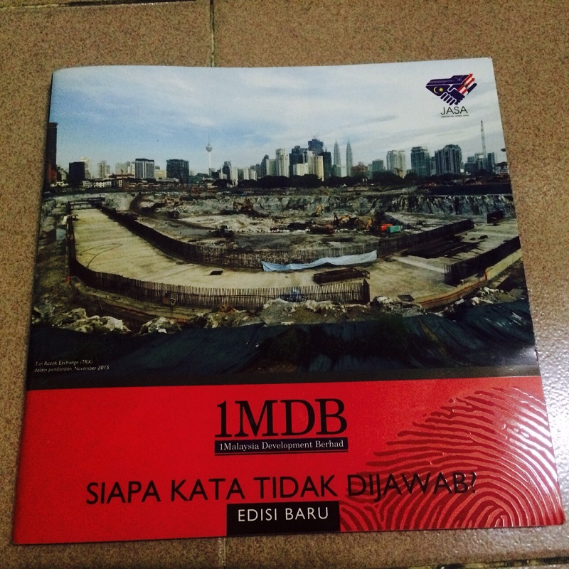 Putrajaya says its 79-page book on 1MDB is written in a way that is 'easy to understand'. – The Malaysian Insider pic, February 26, 2016.