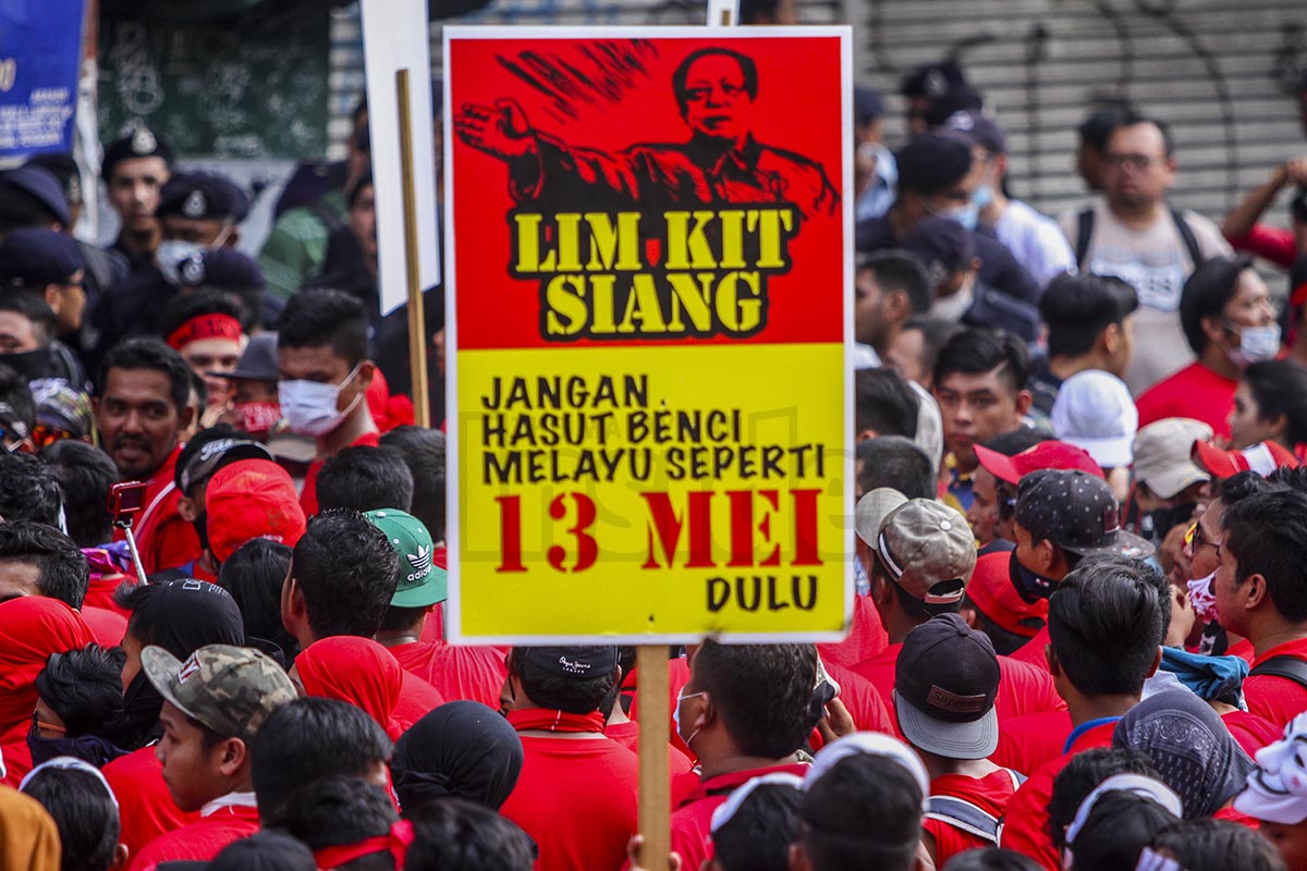 Lebih dari RM600,000 dihabiskan untuk 1MDB, buklet reli ‘kaos merah’, kata kementerian
