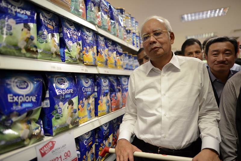   Perdana Menteri Datuk Seri Najib Razak lulus di bidang Ekonomi Industri dari Universitas Nottingham pada tahun 1974. – File Foto Orang Dalam Malaysia, 13 Maret 2016. 