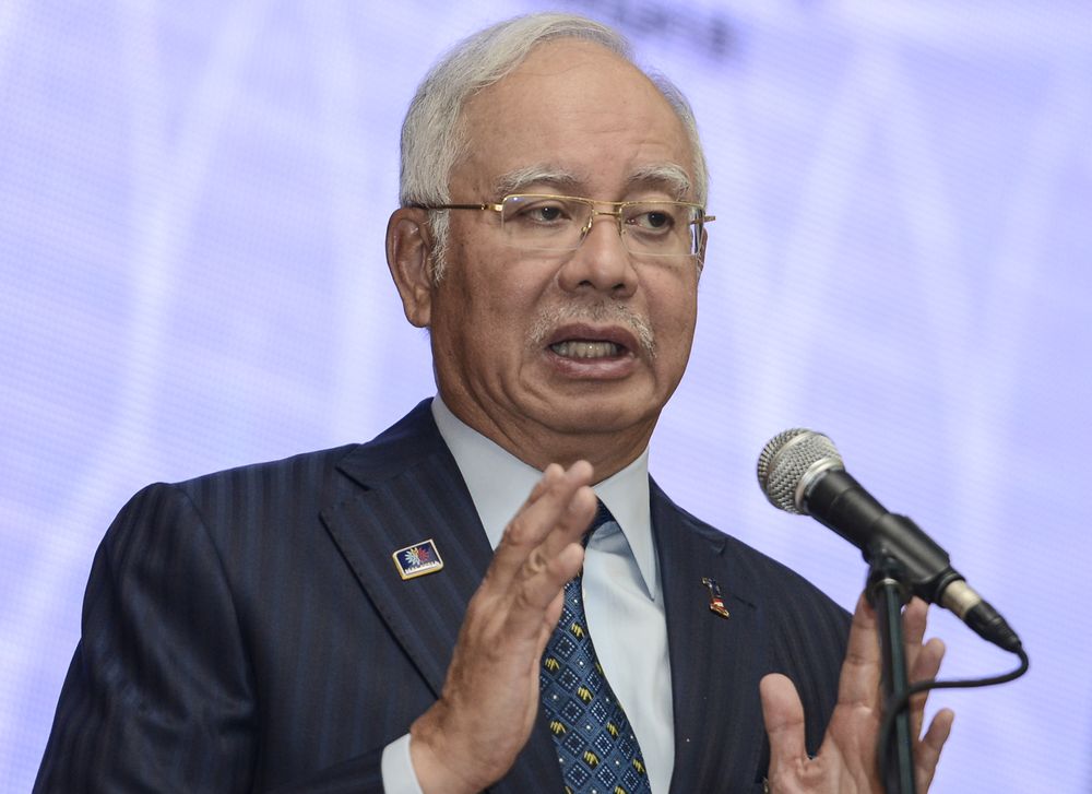 Prime Minister Datuk Seri Najib Razak says Putrajaya will not recalibrate Budget 2016 unless crude oil prices dip below US$30 a barrel. – The Malaysian Insider file pic, February 19, 2016.