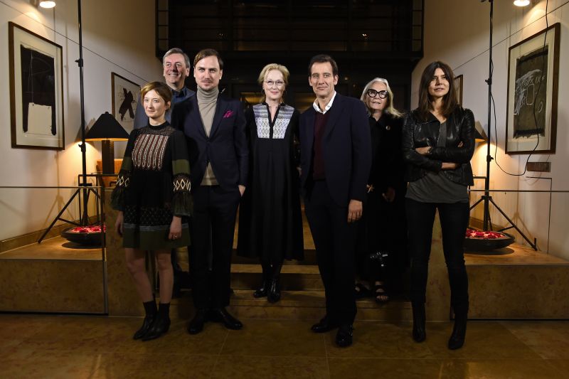 (From left) Members of the jury, Italian actress Alba Rohrwacher, British film critic Nick James, German actor Lars Eidinger, US actress and jury president Meryl Streep, British actor Clive Owen, French photographer Brigitte Lacombe and Polish film maker Małgorzata Szumowska on the eve of the opening of the Berlin film festival. – AFP pic, February 11, 2016.