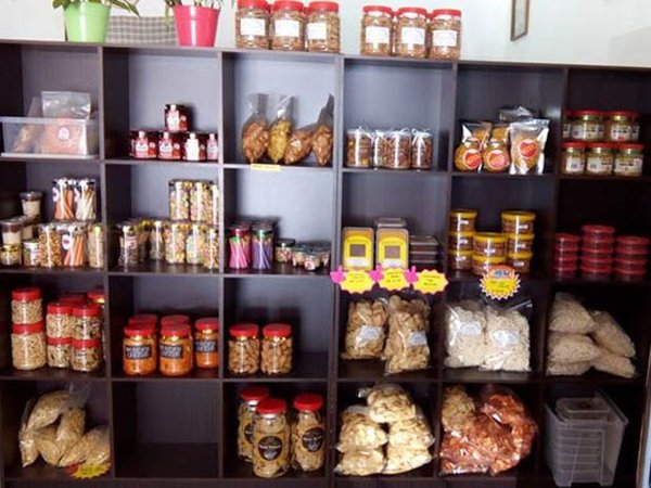 This is a cornucopia of artisan delicacies! – HungryGoWhere pic, February 11, 2016.