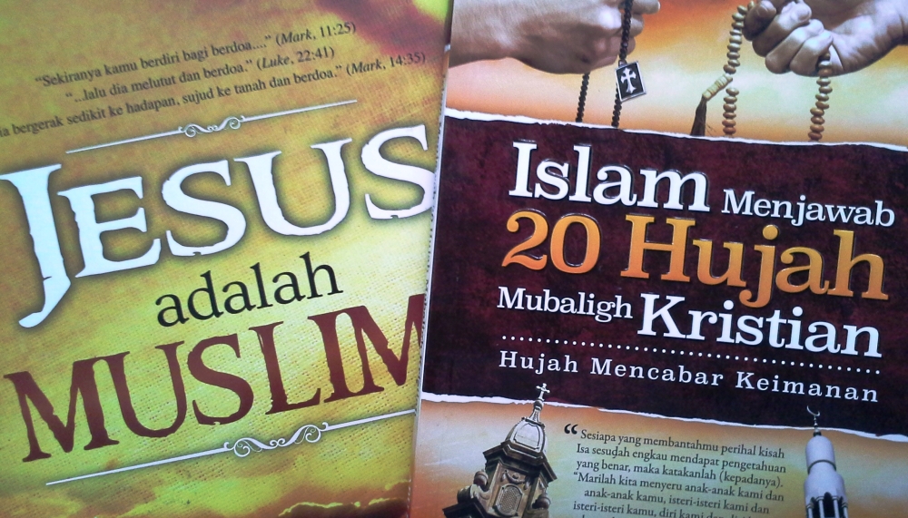 Antara buku yang menghuraikan misteri kewafatan Jesus dari perspektif Islam. – 10 Februari, 2015.