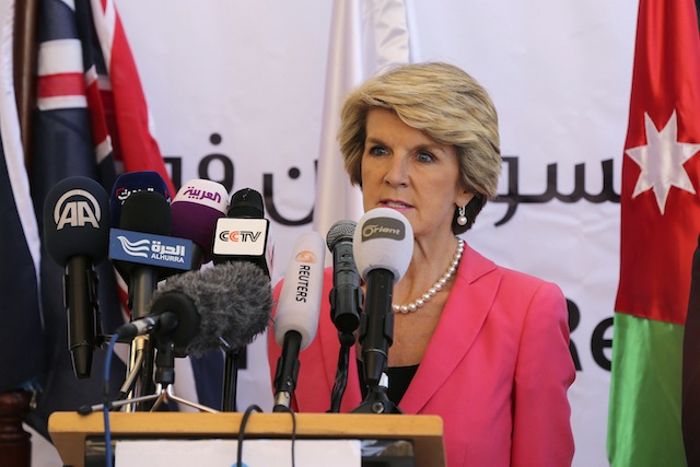 Menteri Luar Australia Julie Bishop berkata, mereka sentiasa mengambil berat insiden tindakan keras ke atas kebebasan bersuara dan menghubungi Putrajaya berhubung penahanan wartawannya baru-baru ini. – Gambar fail Reuters, 14 Mac, 2016.