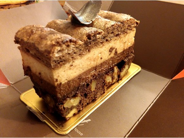  A good foundation is important for all the layers that build on top of the French banana cake. – HungryGoWhere pic, March 13, 2016.