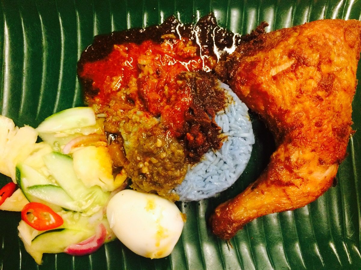 The fried chicken in the nasi kukus ayam goreng rerempah, a signature dish, gets a big thumbs up. – The Malaysian Insider pic, January 21, 2016.