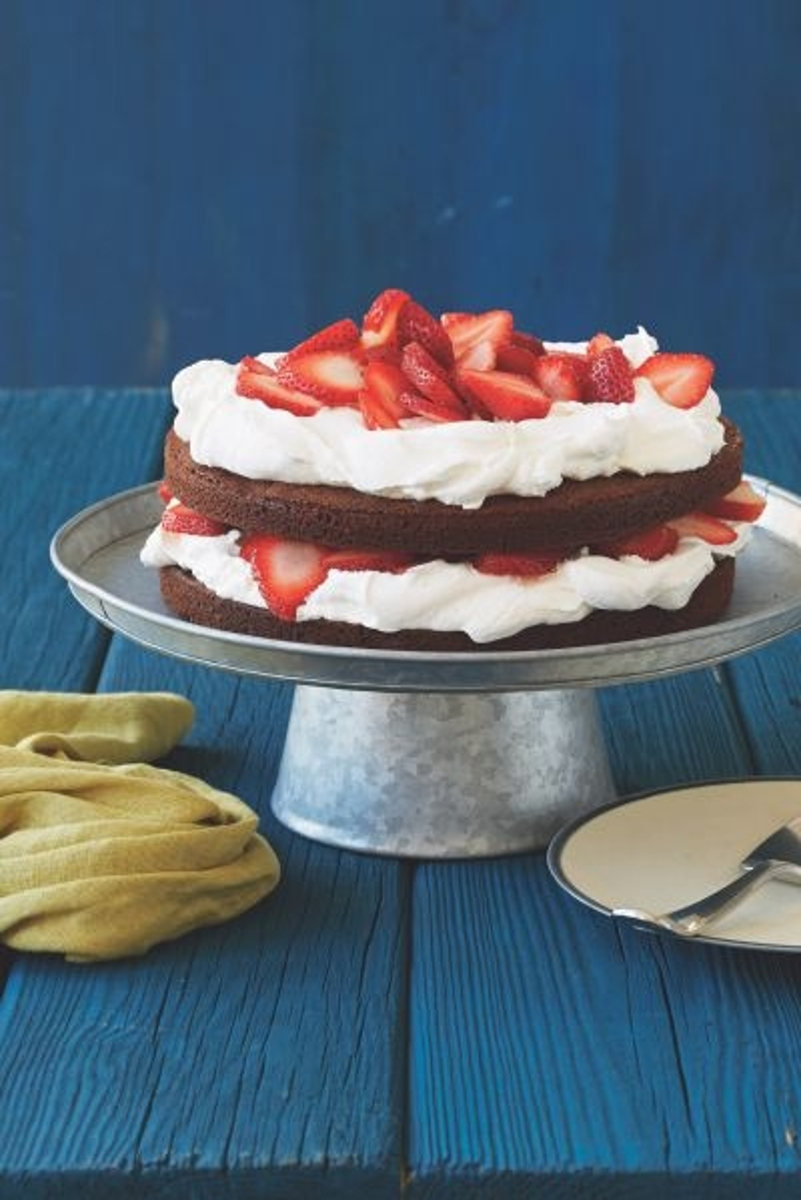 Get baking this week with a delightfully simple yet lusciously delicious strawberry brownie cake. Perfect for that party, or just a homemade treat. - AFP pic