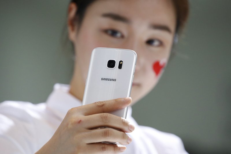 Samsung Galaxy S7 mulai dijual di seluruh dunia, menjanjikan peningkatan kinerja, kamera baru